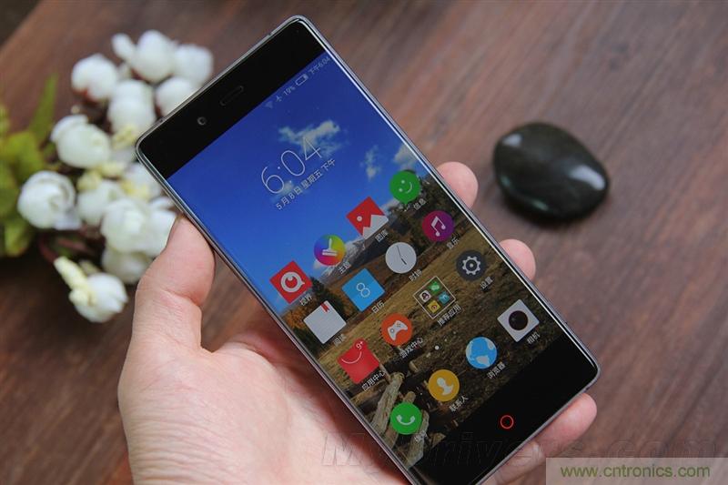 無邊框的 nubia Z9 ，一款既有驚喜，又有驚艷的智能手機(jī)