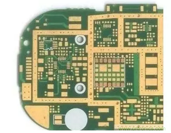 PCB板上為什么要“貼黃金”？看看你的板子上有“金手指”嗎？